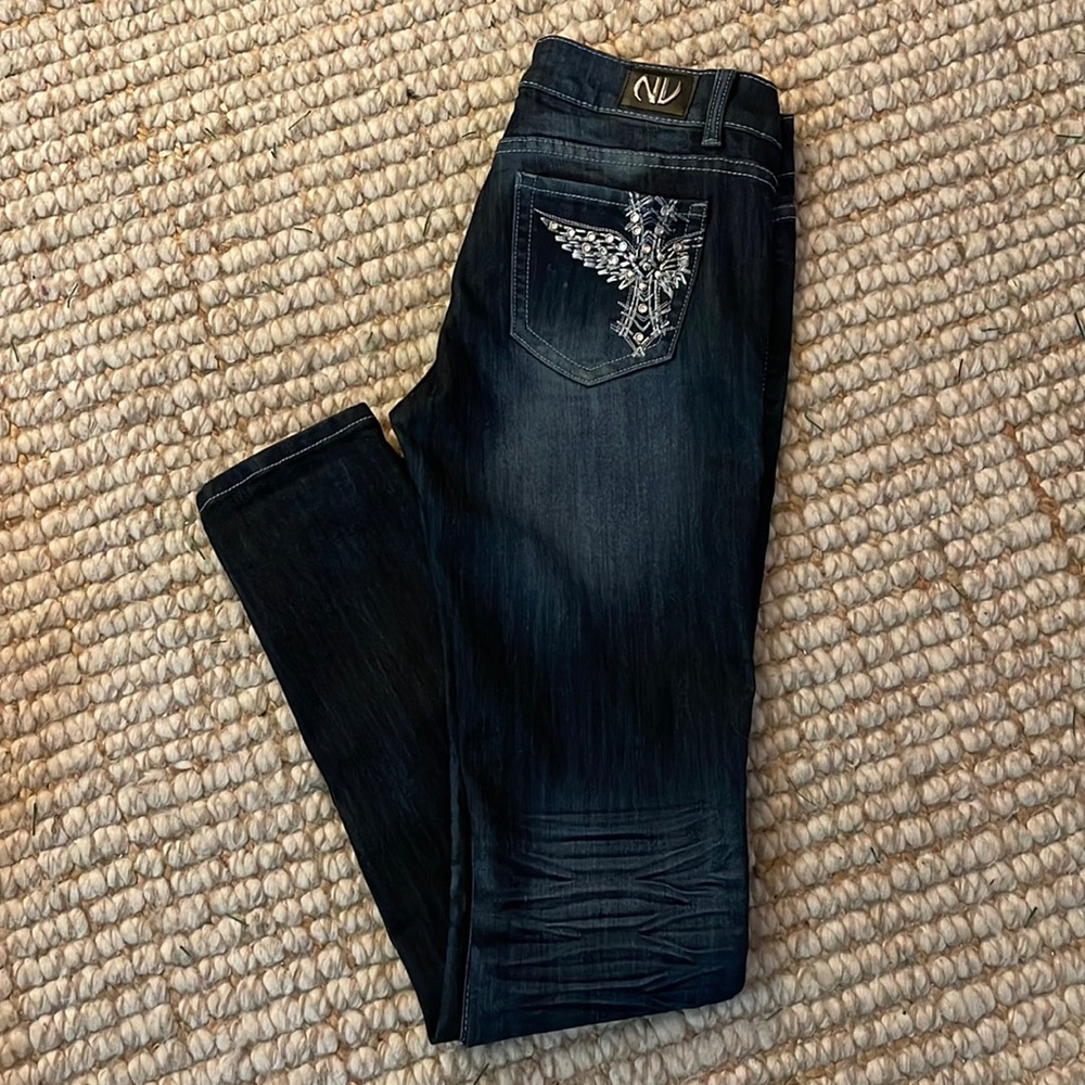 NV stylish blue jeans👖